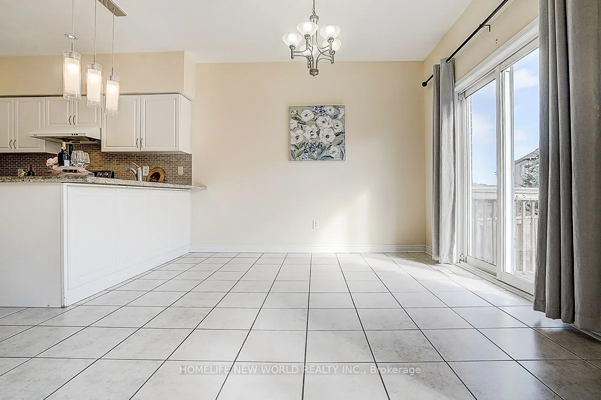 582 Fred Mclaren Boulevard