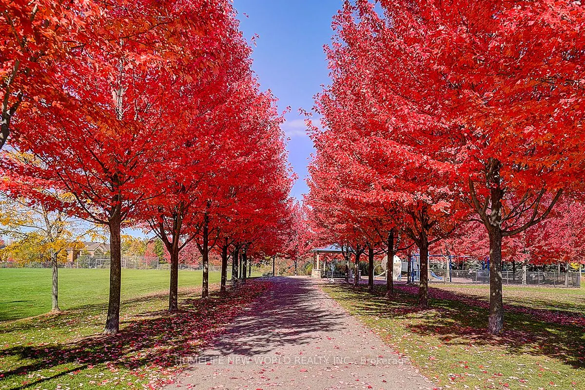 582 Fred Mclaren Boulevard