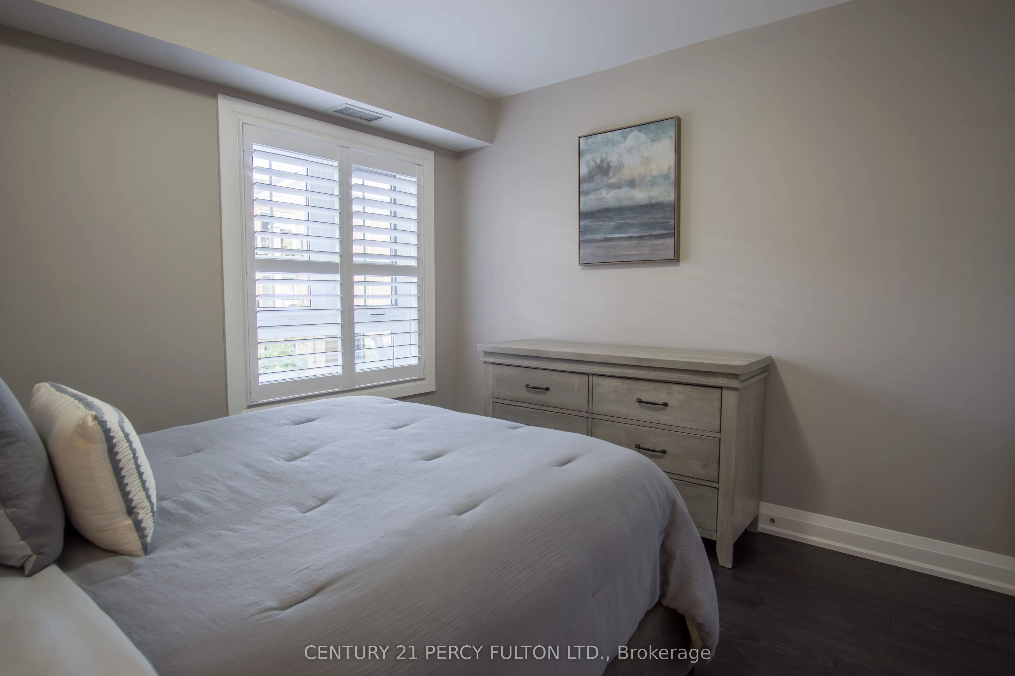 481 Rupert Avenue, #201