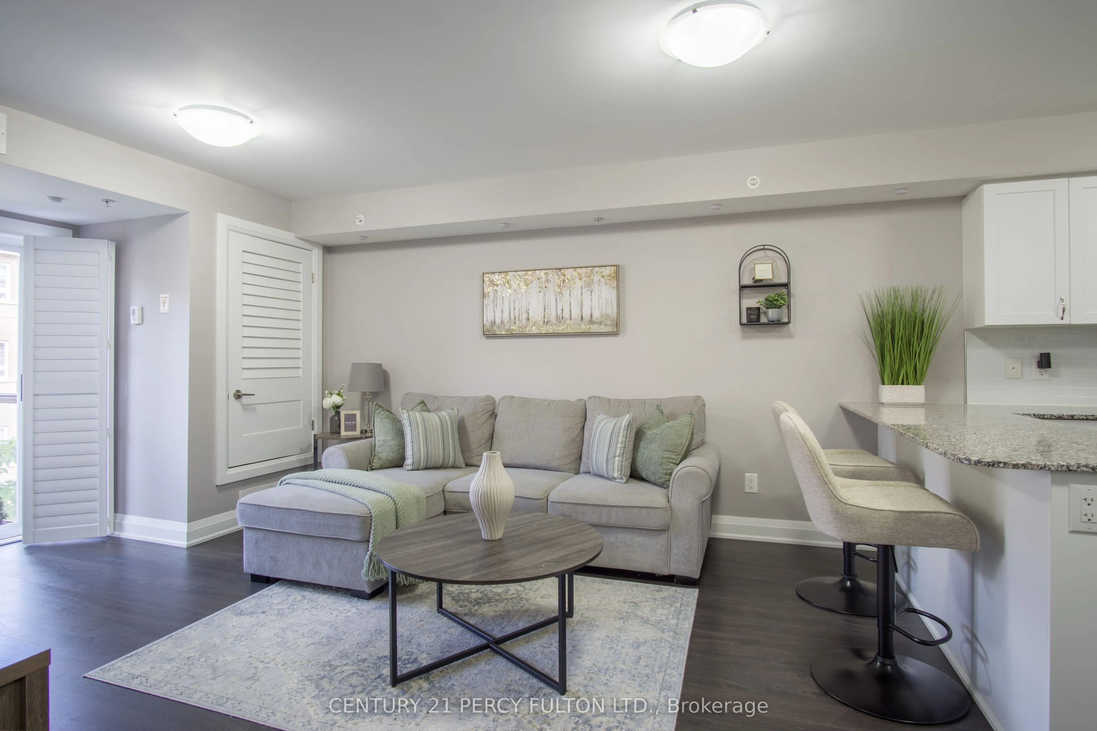 481 Rupert Avenue, #201