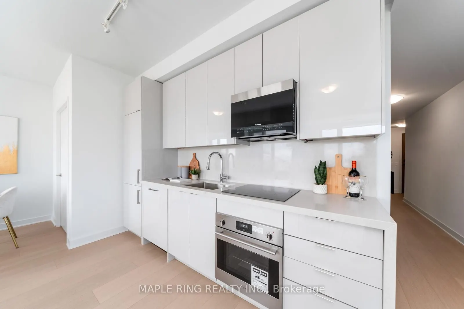 2920 Highway 7 Road, #711