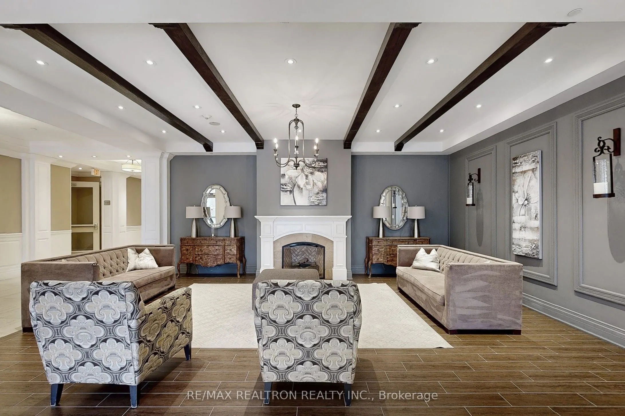 80 Burns Boulevard N, #123