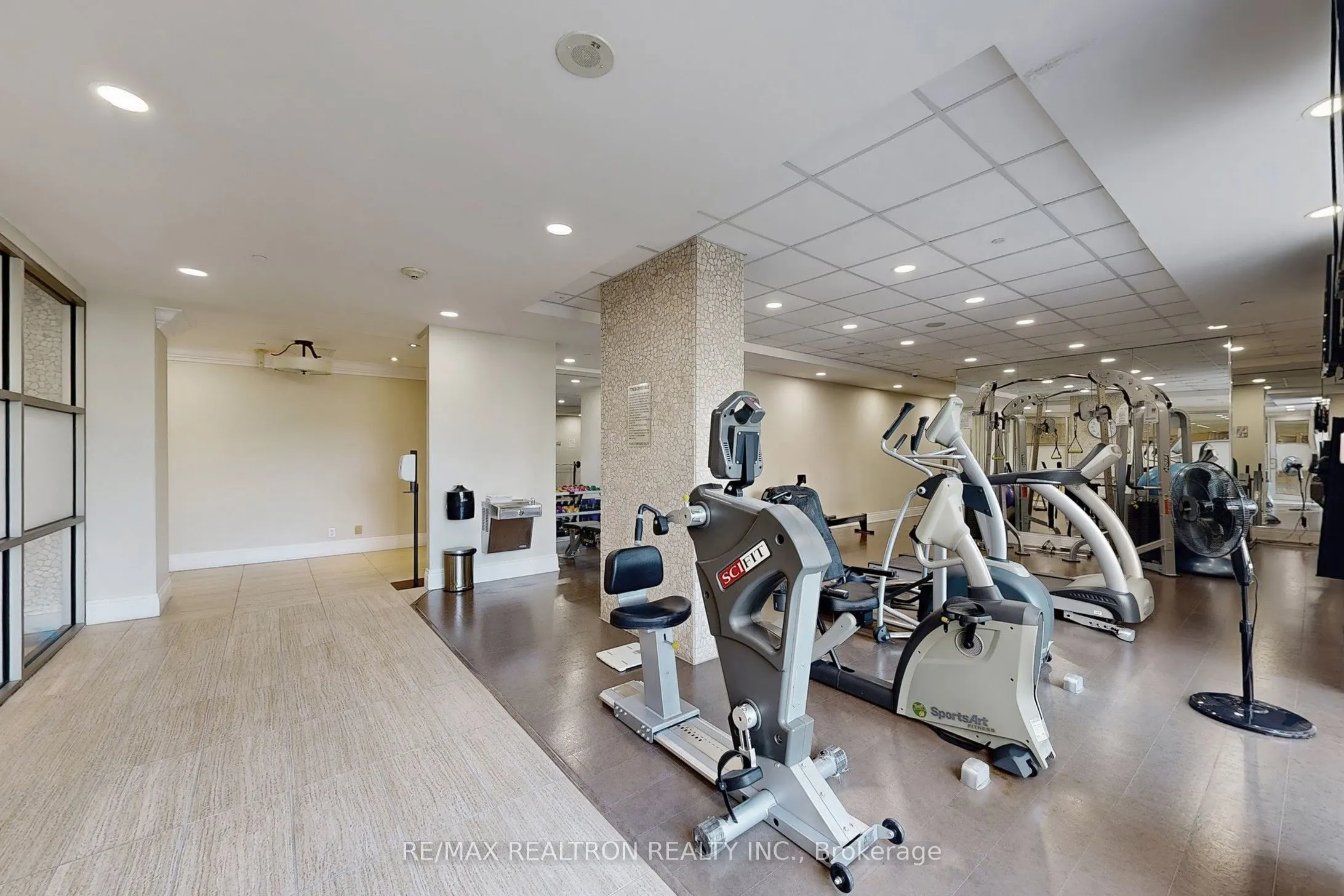 80 Burns Boulevard N, #123