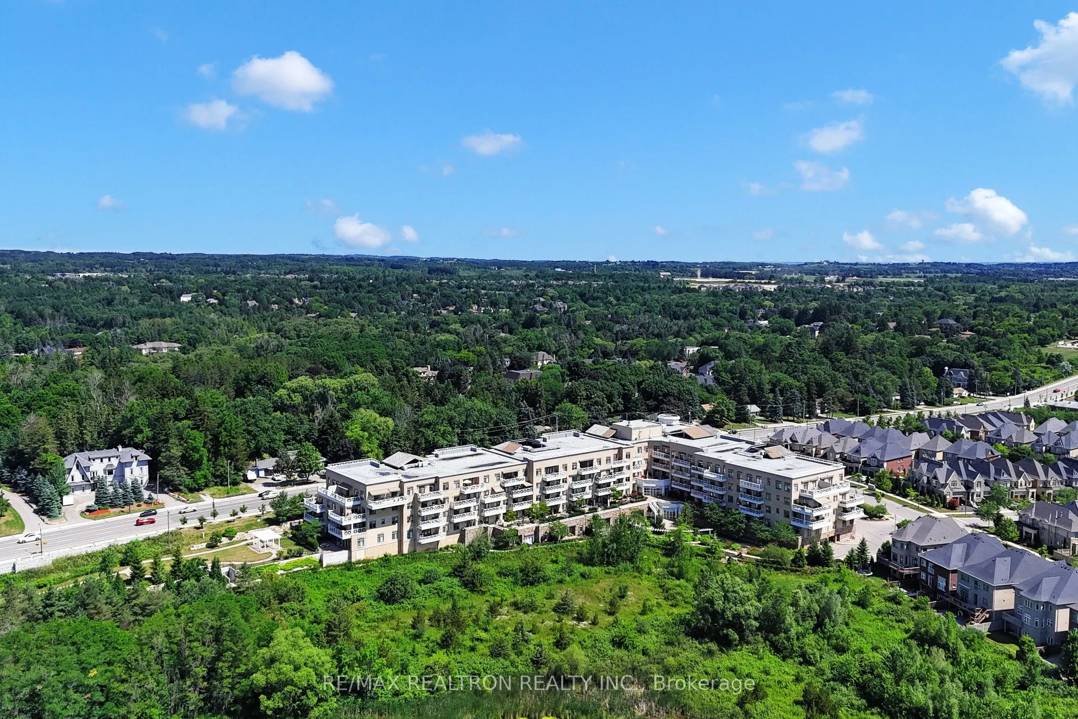 80 Burns Boulevard N, #123