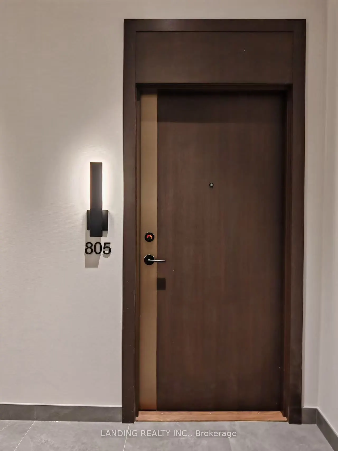 8888 Yonge Street, #805