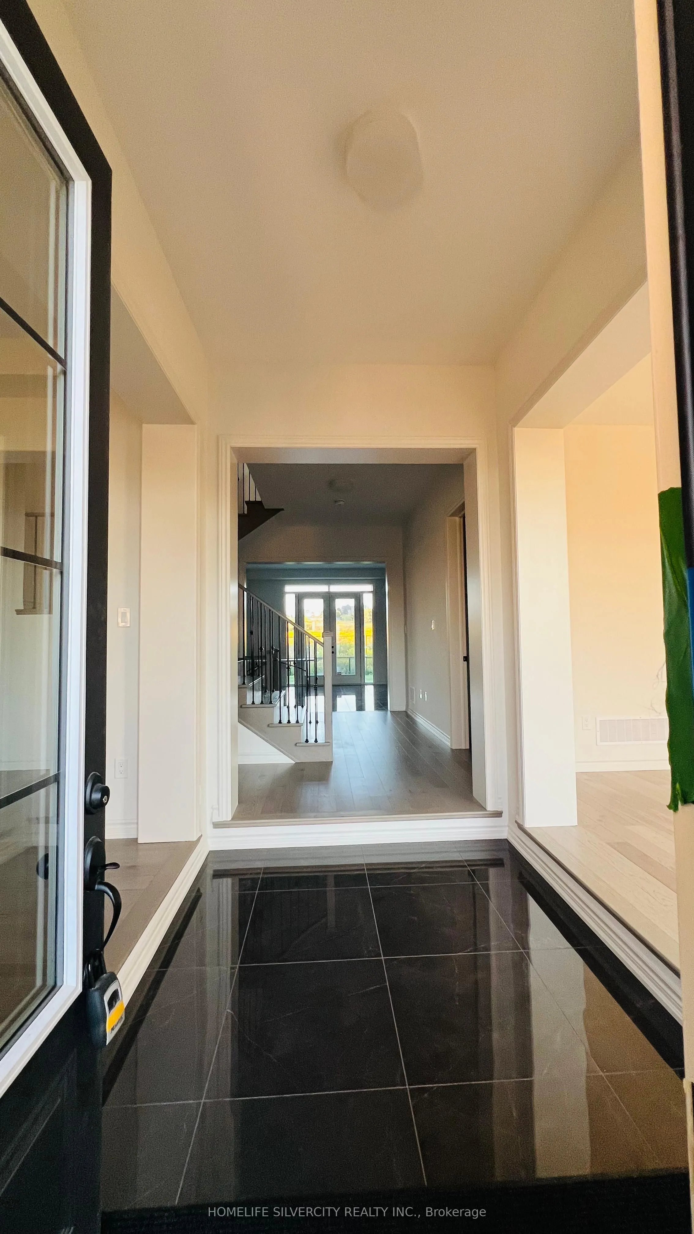 23 Marigold Boulevard E