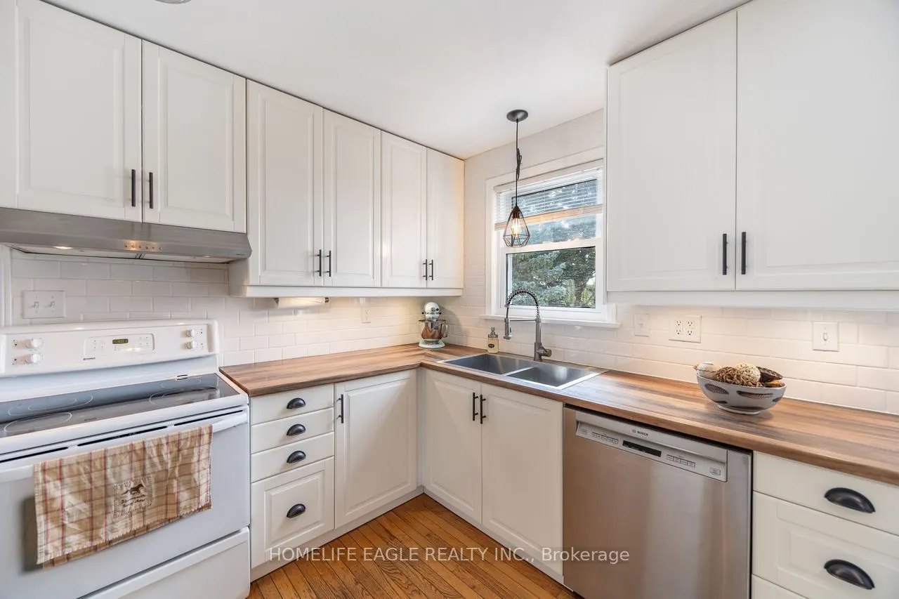 19280 Dufferin Street