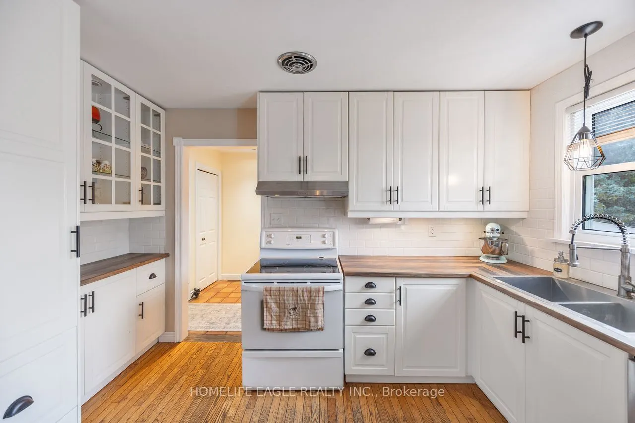 19280 Dufferin Street