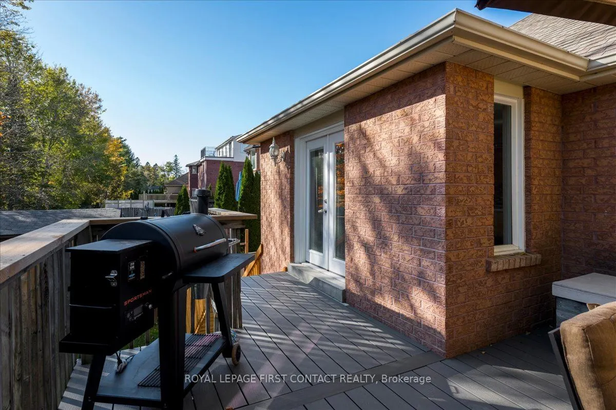 701 Happy Vale Drive E