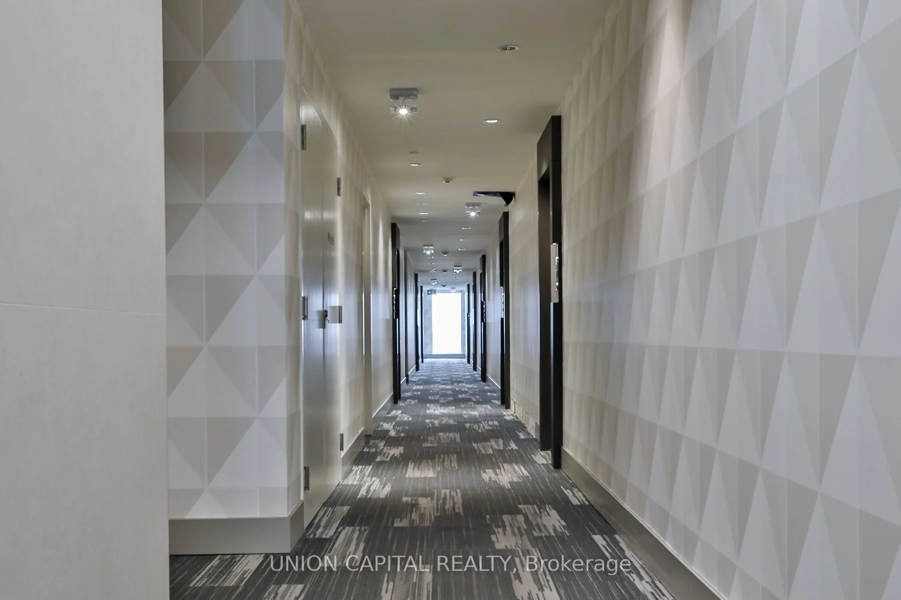 180 Enterprise Boulevard, #802