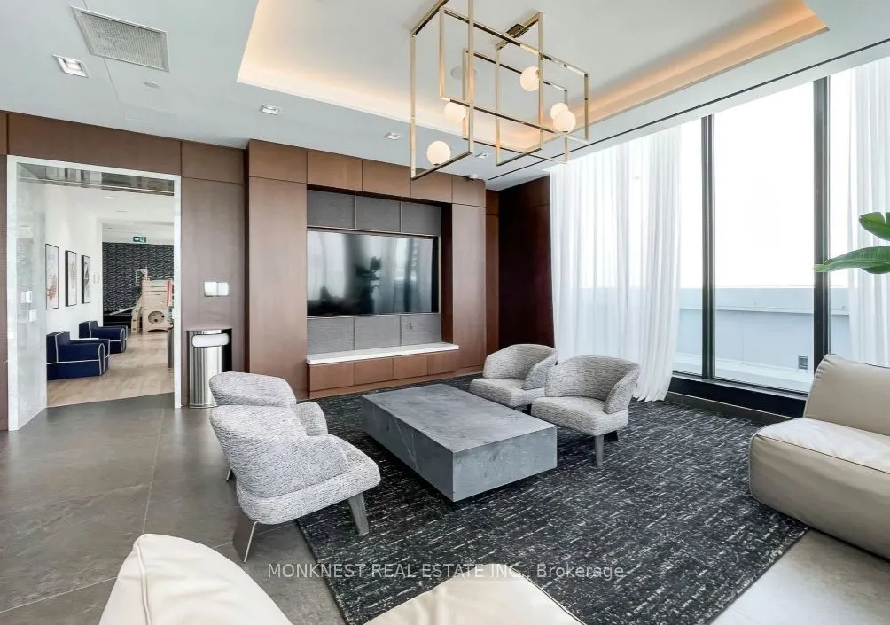 898 Portage Parkway, #0000