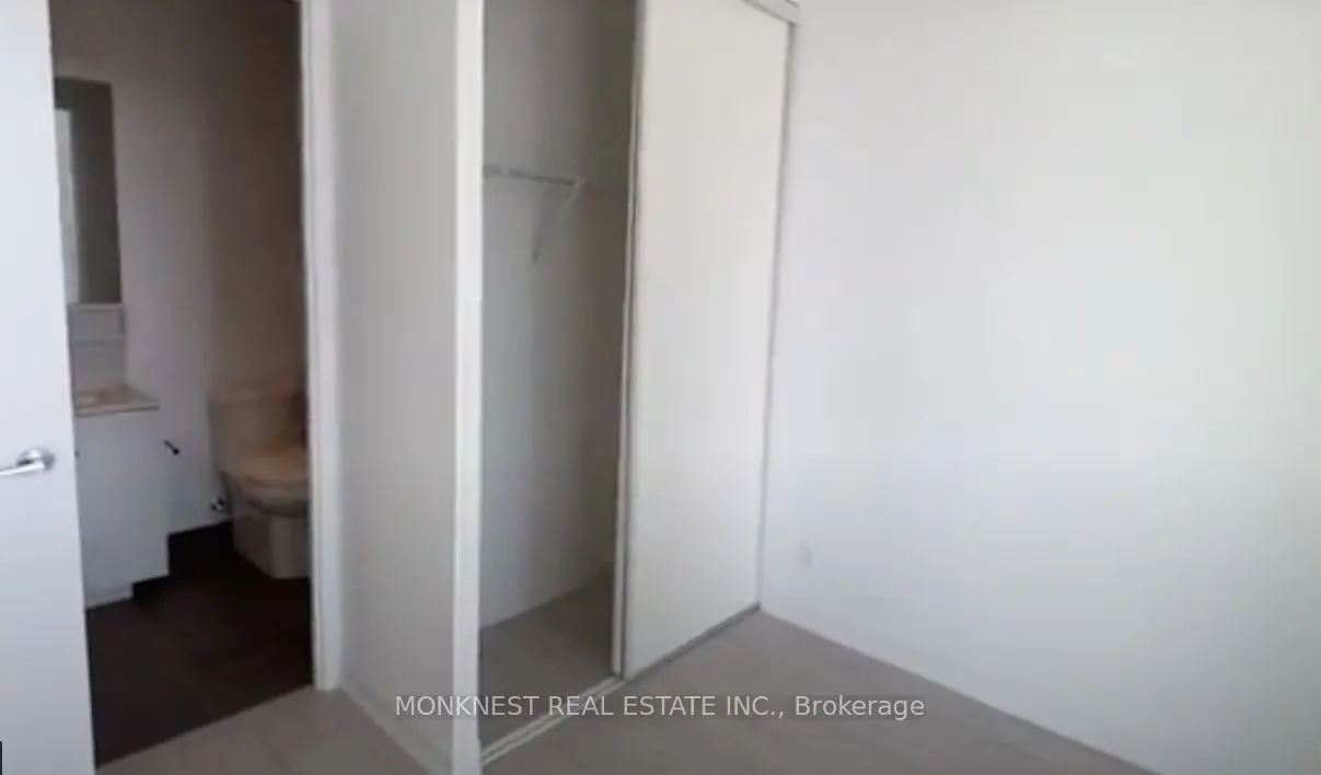 898 Portage Parkway, #0000