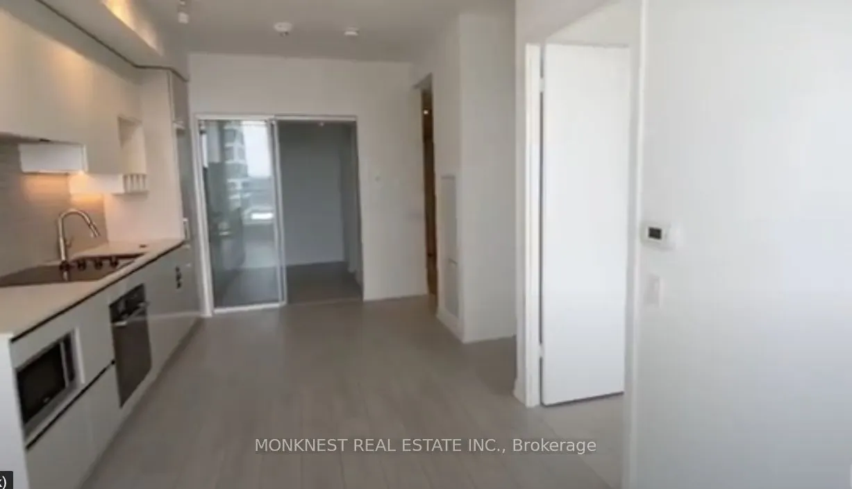 898 Portage Parkway, #0000