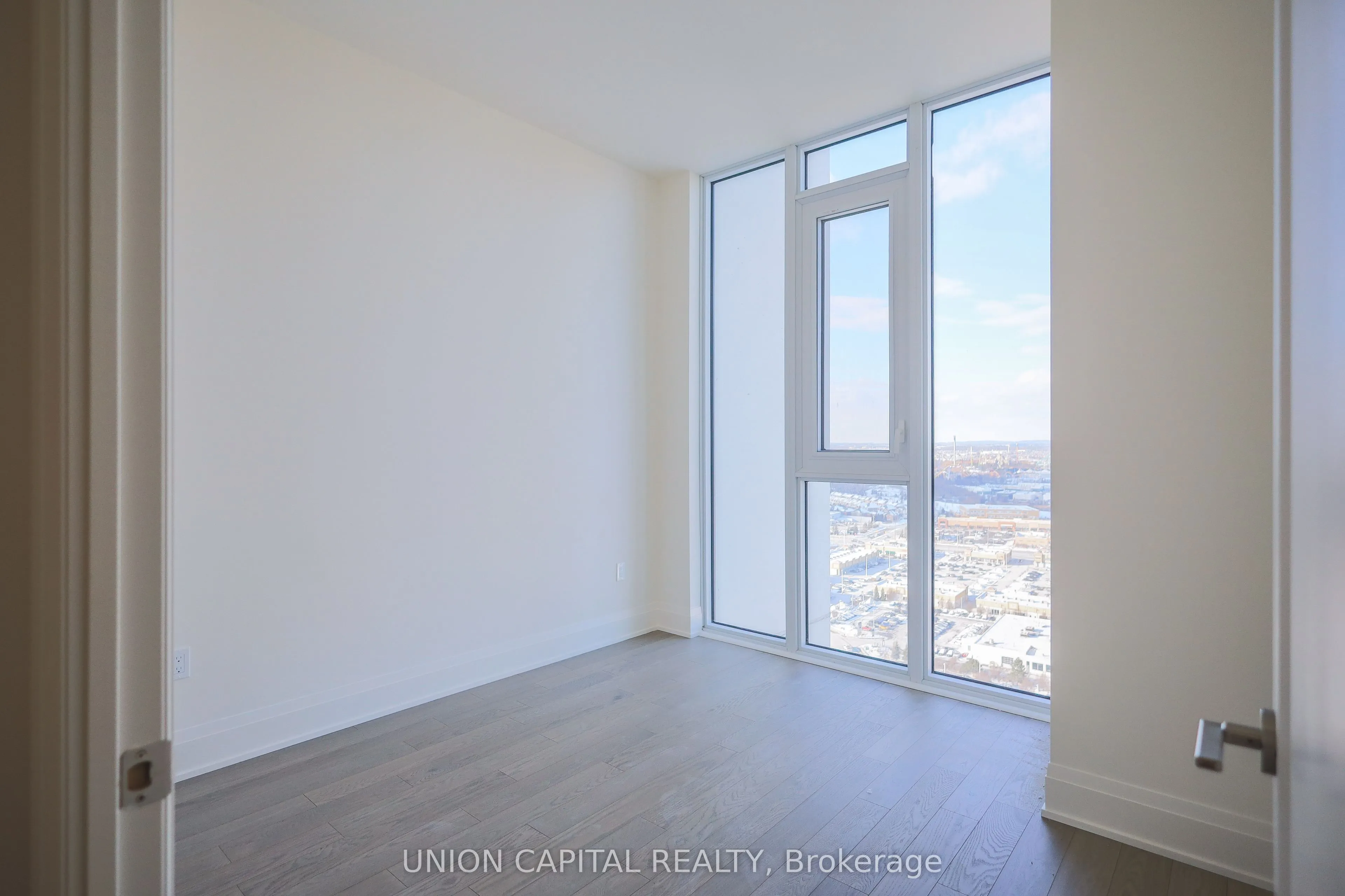 9000 Jane Street, #PH208