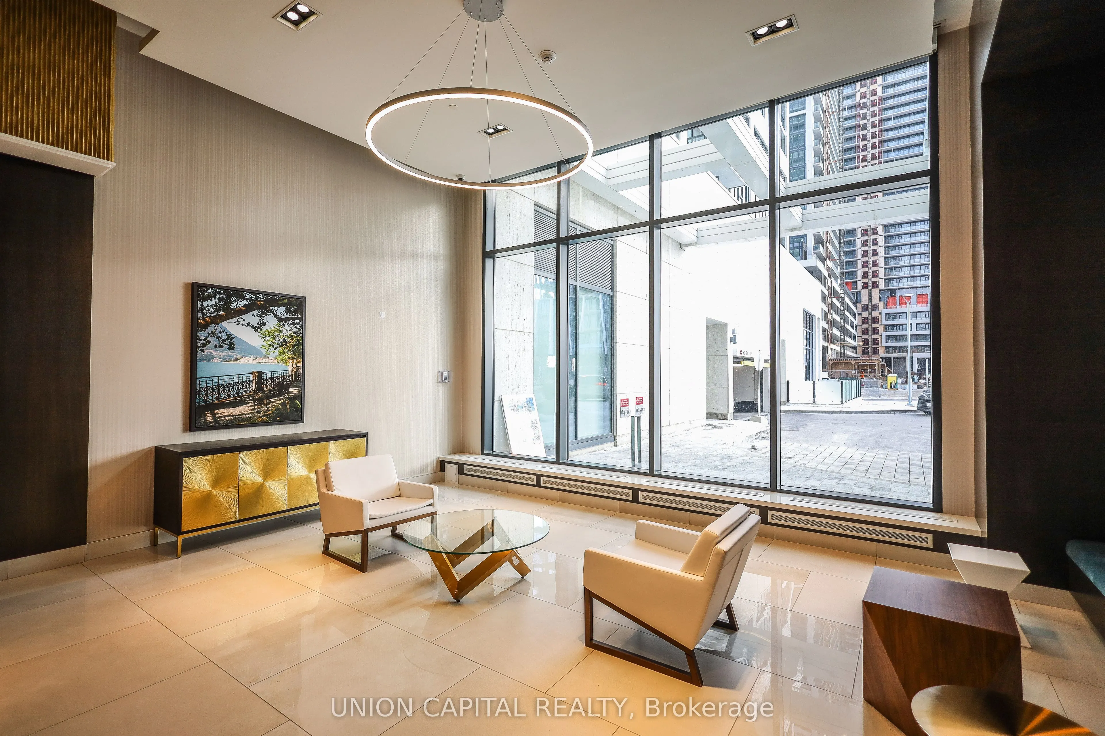 9000 Jane Street, #PH208