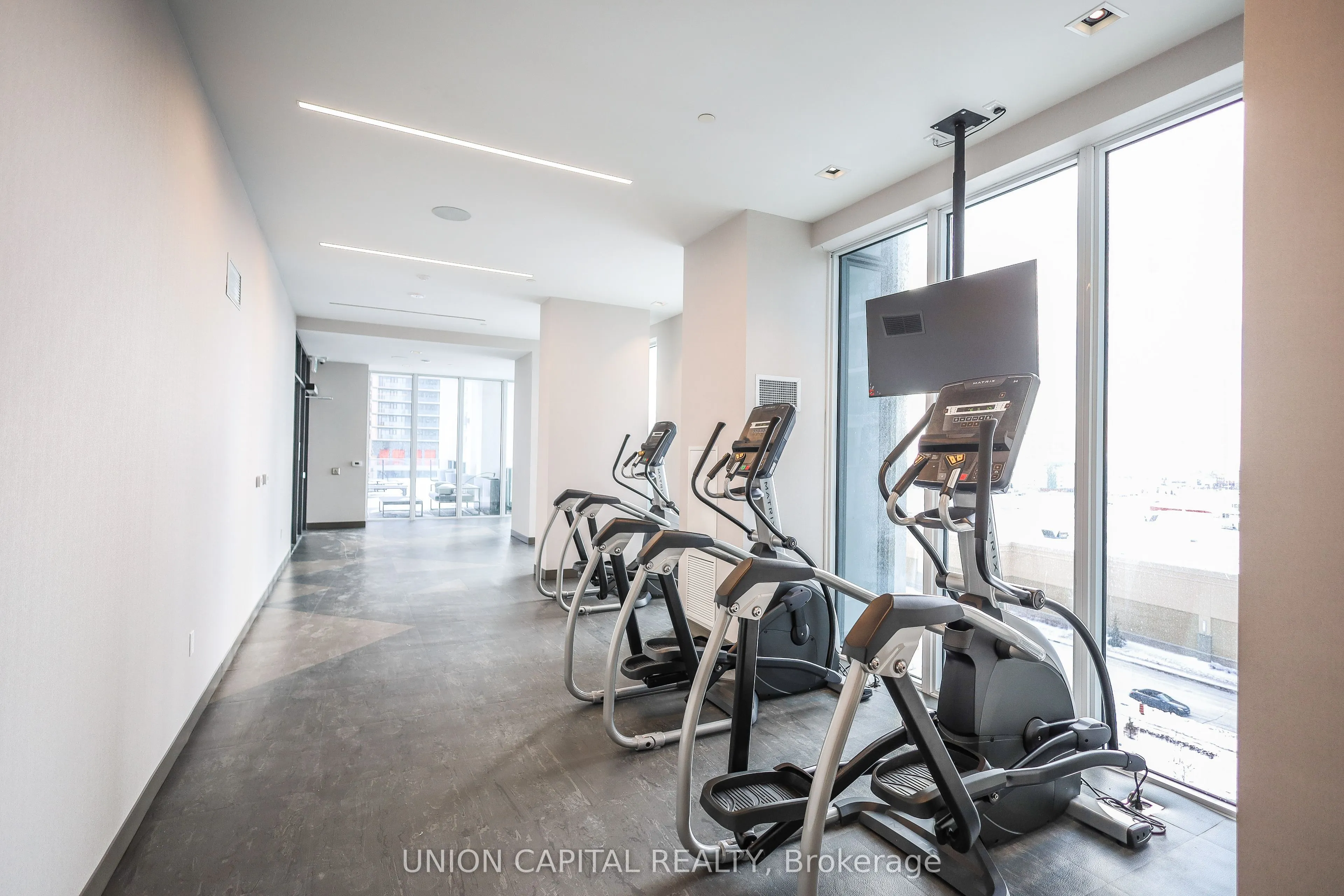 9000 Jane Street, #PH208