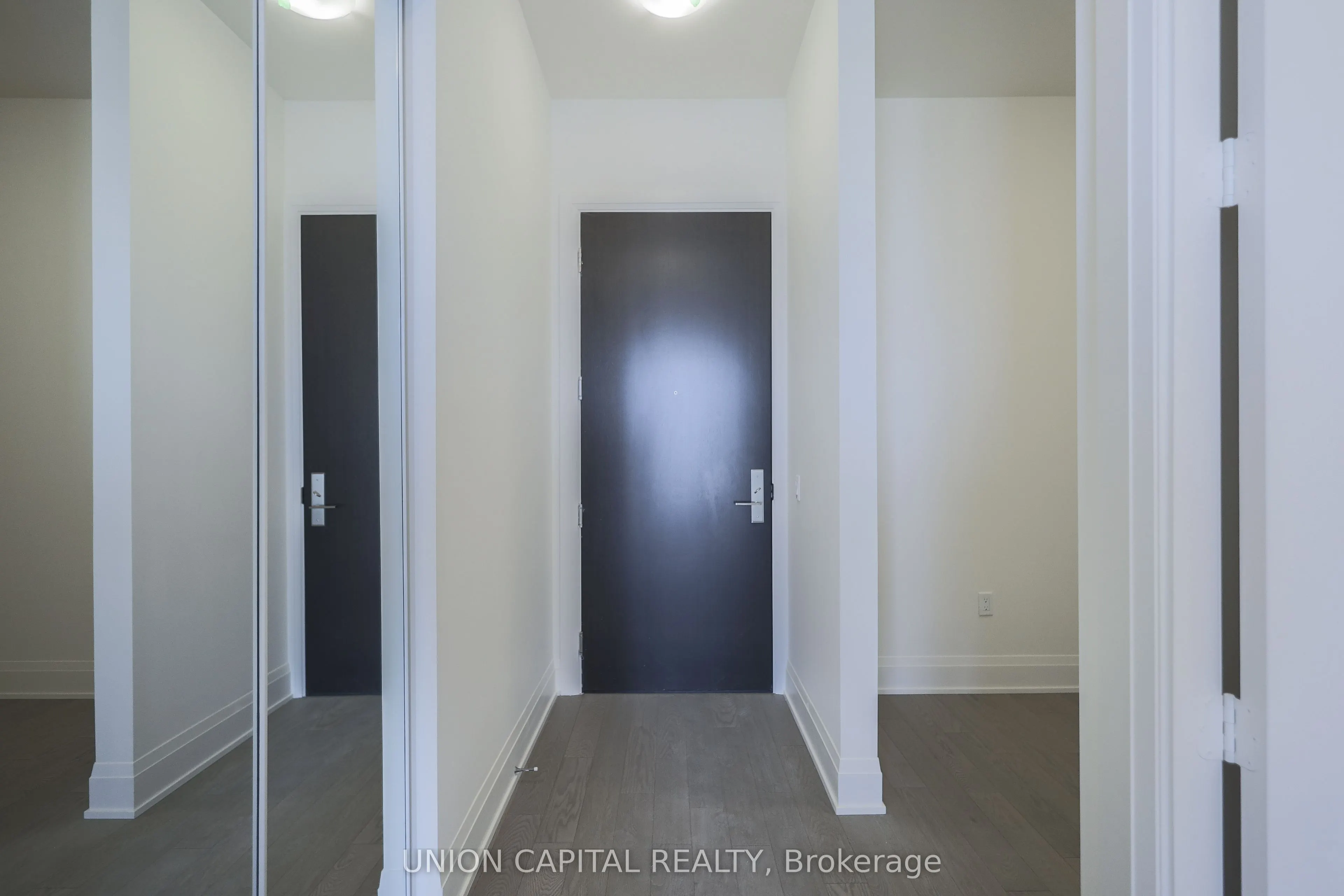 9000 Jane Street, #PH208