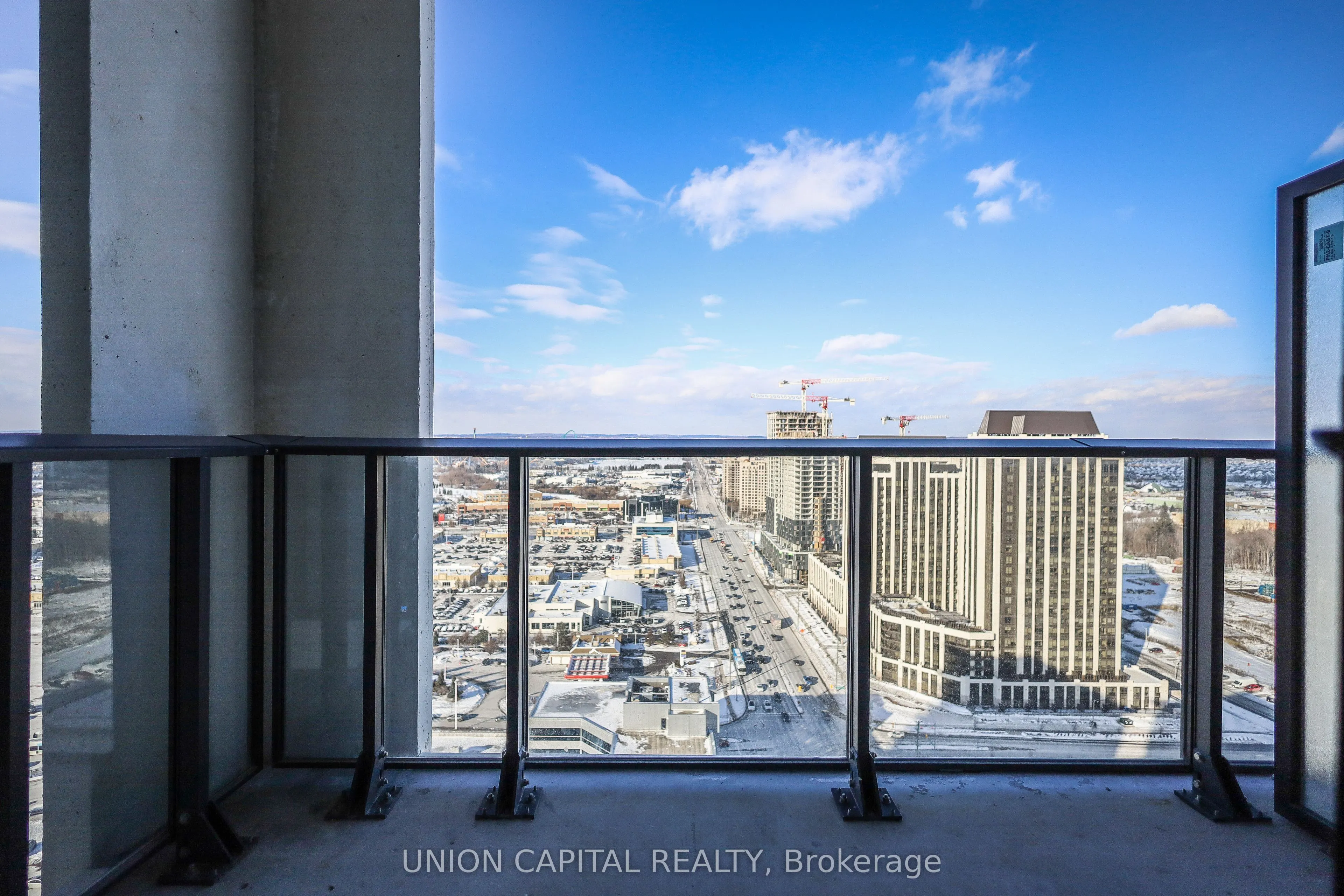 9000 Jane Street, #PH208