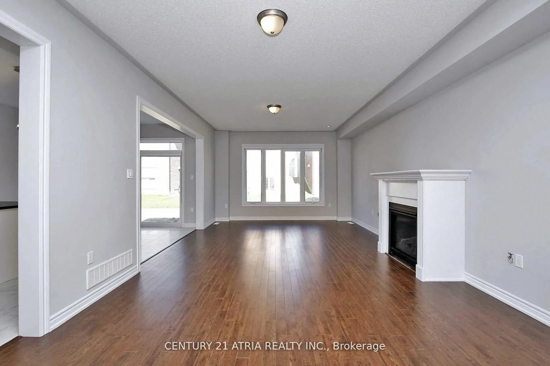 92 Sutherland Avenue