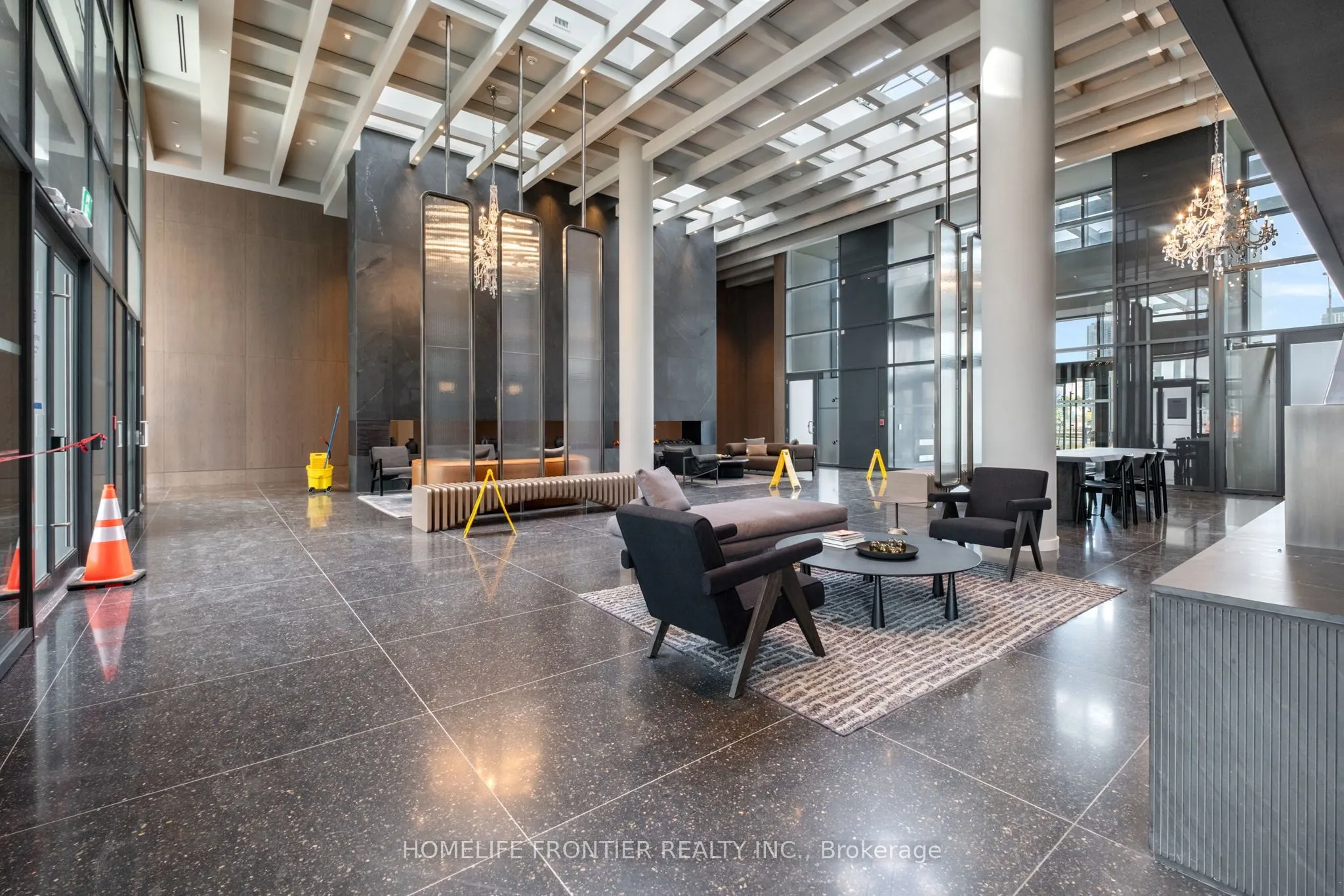 28 Interchange Way, #4015