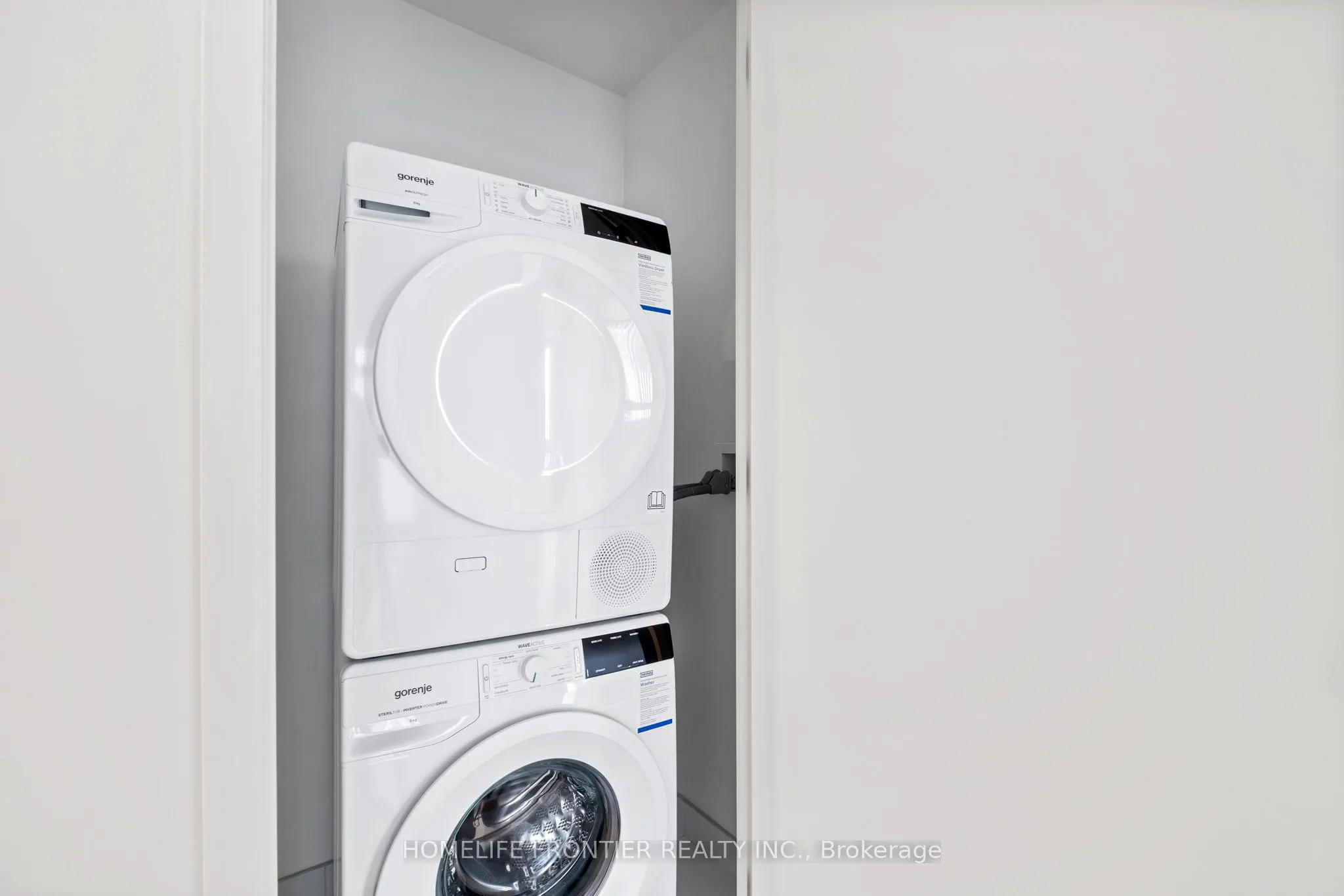 28 Interchange Way, #4015