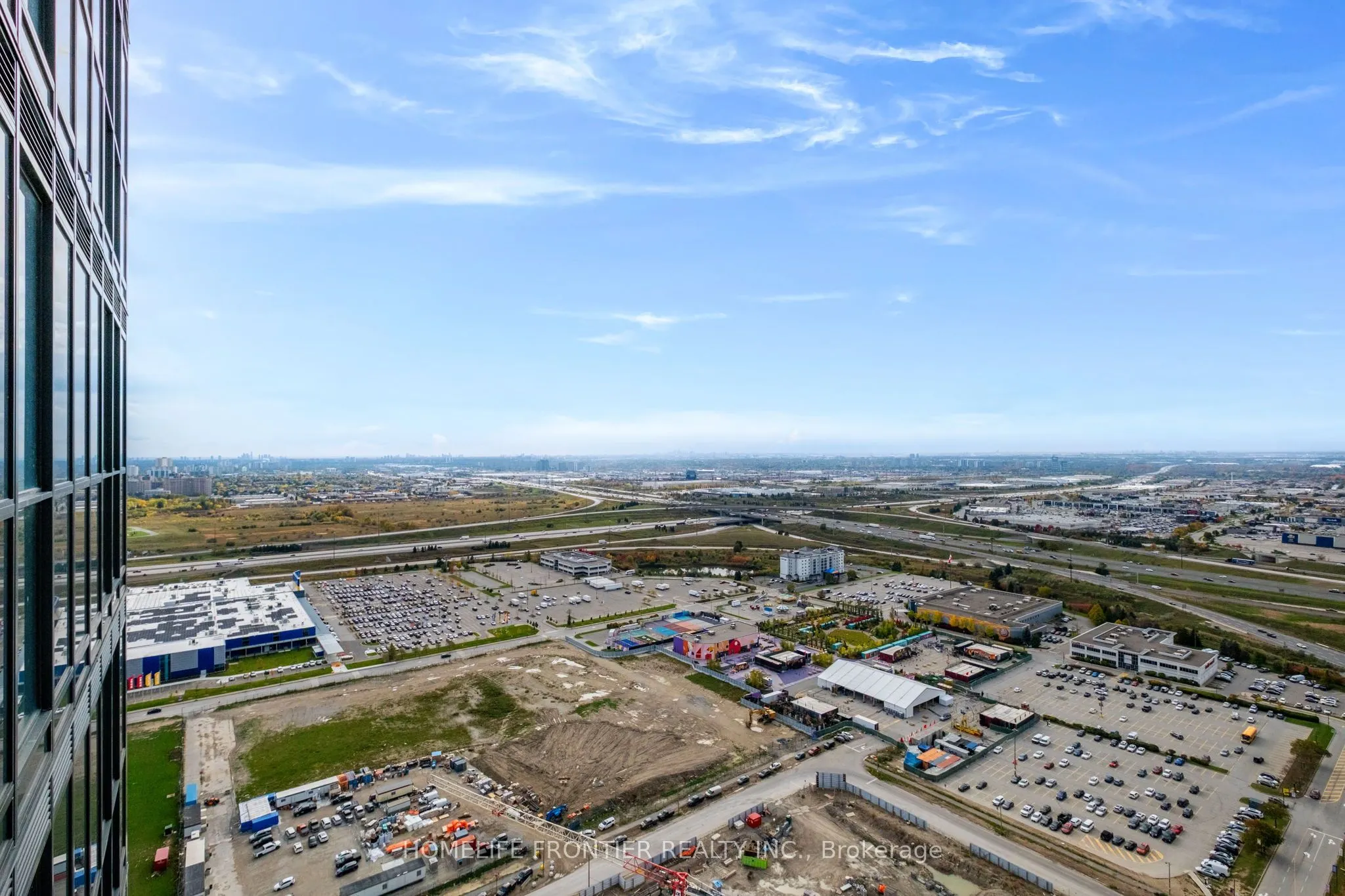 28 Interchange Way, #4015