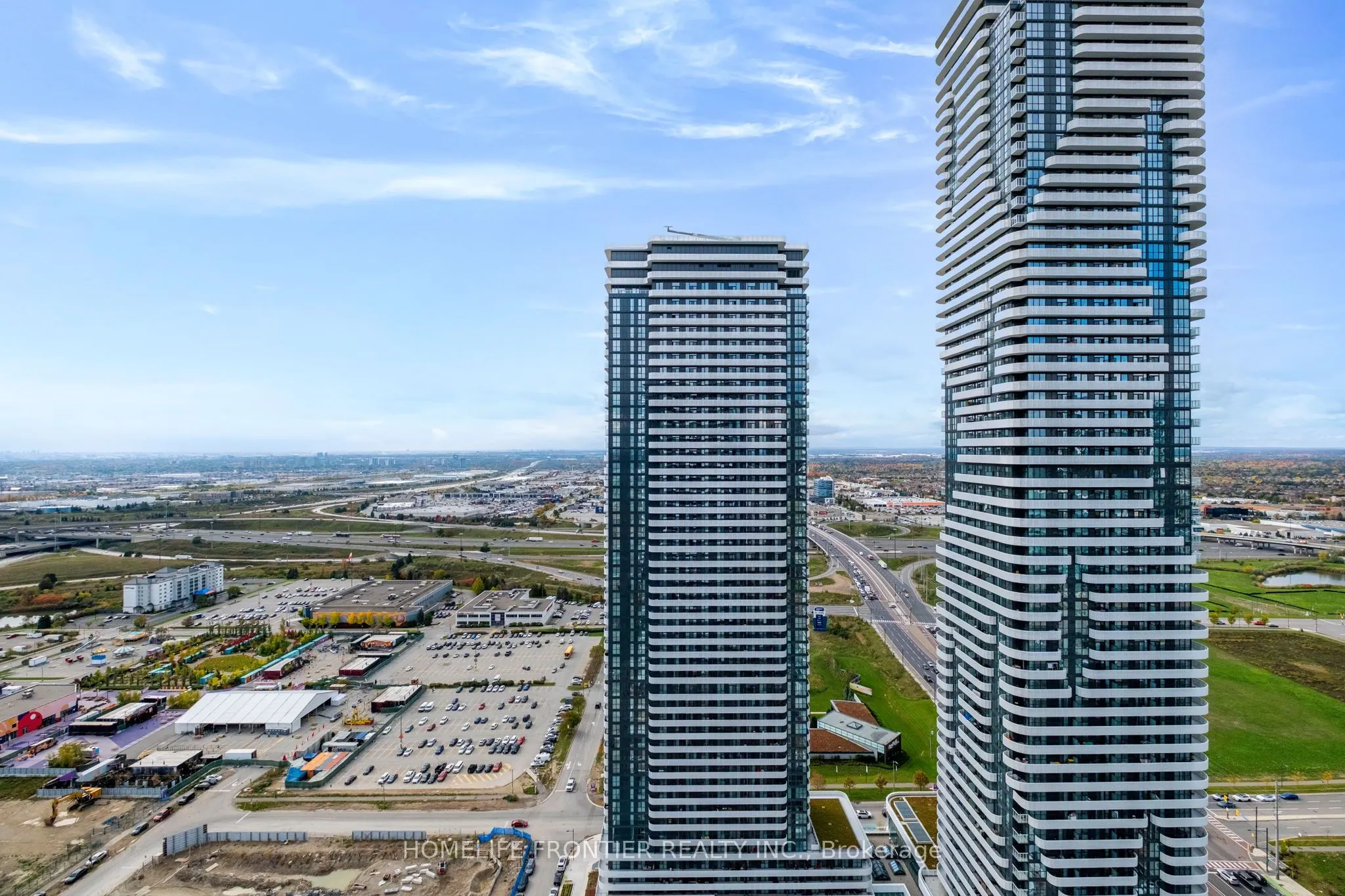 28 Interchange Way, #4015