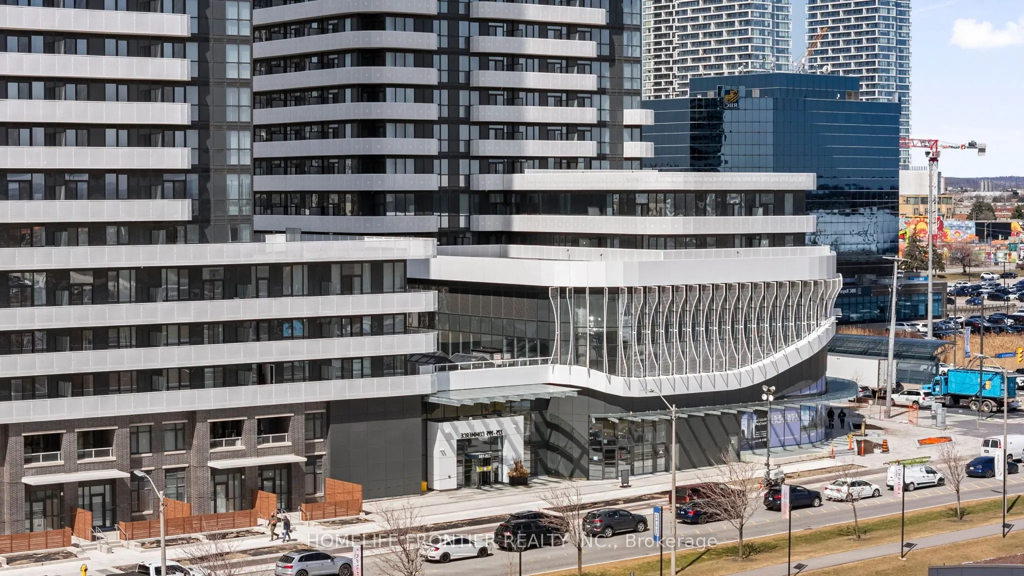 28 Interchange Way, #4015