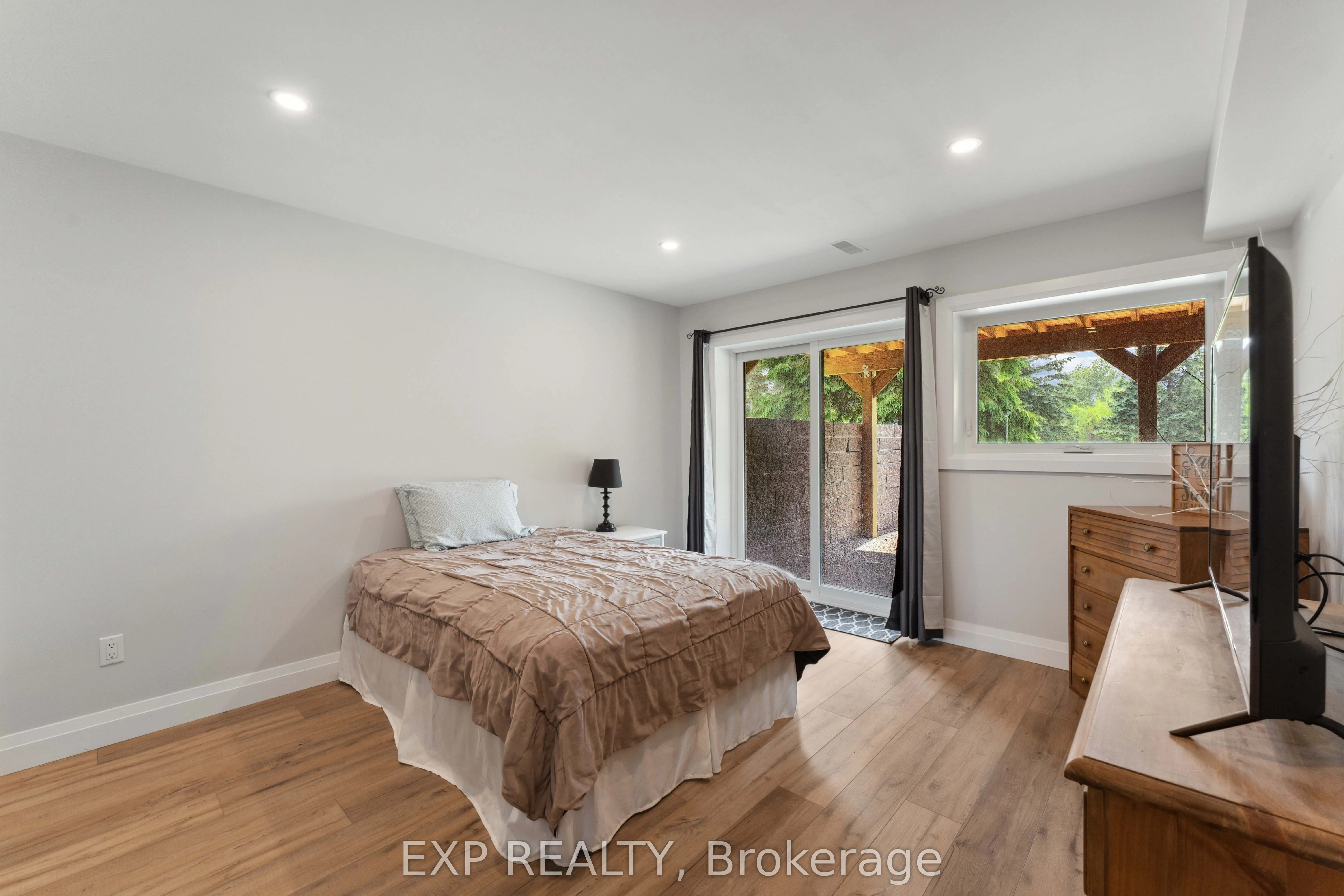 12329 York Durham Line