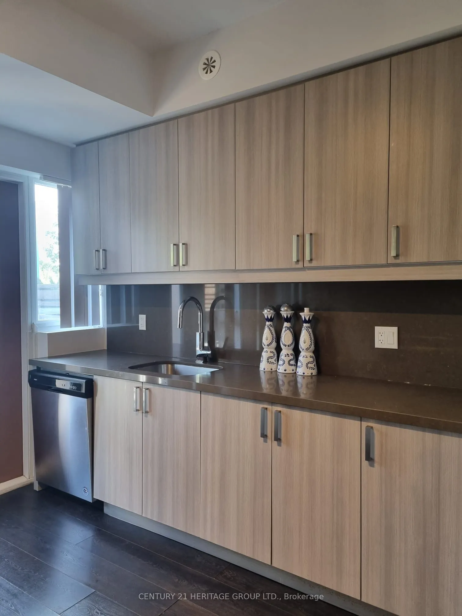 1040 Portage Parkway, #54