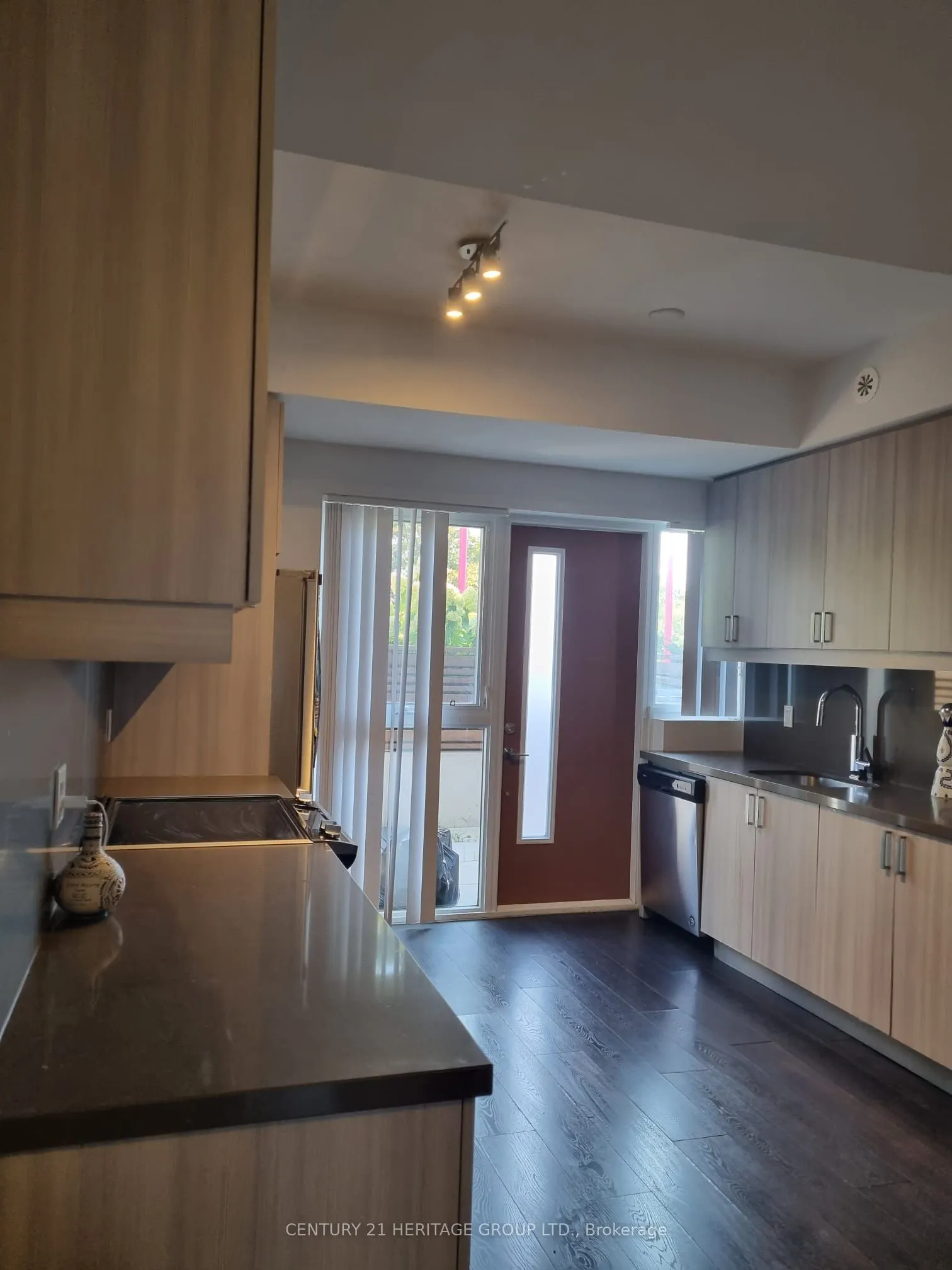 1040 Portage Parkway, #54