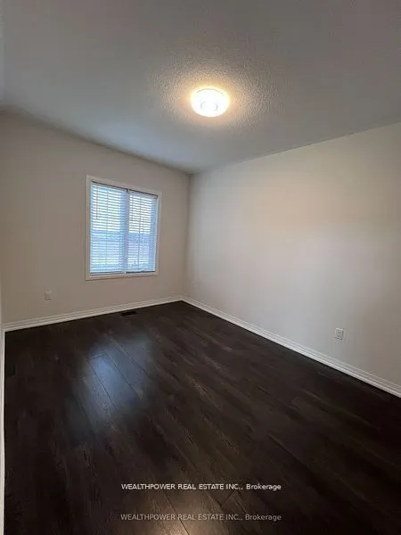 59 Schmeltzer Crescent