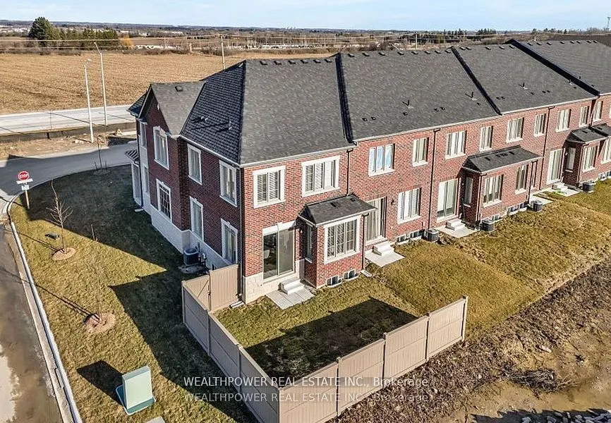 59 Schmeltzer Crescent