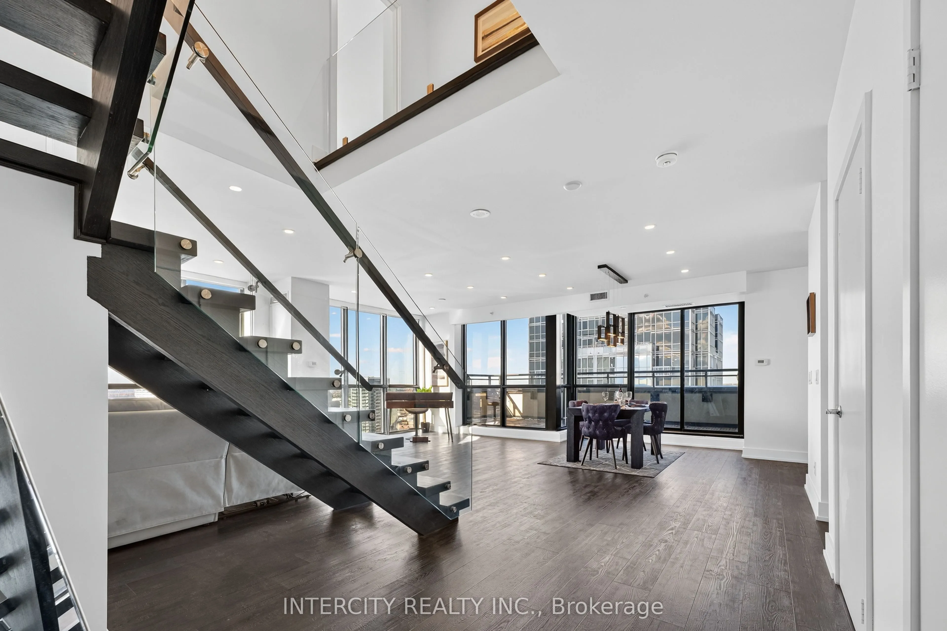 2910 Highway 7 Road, #Ph05