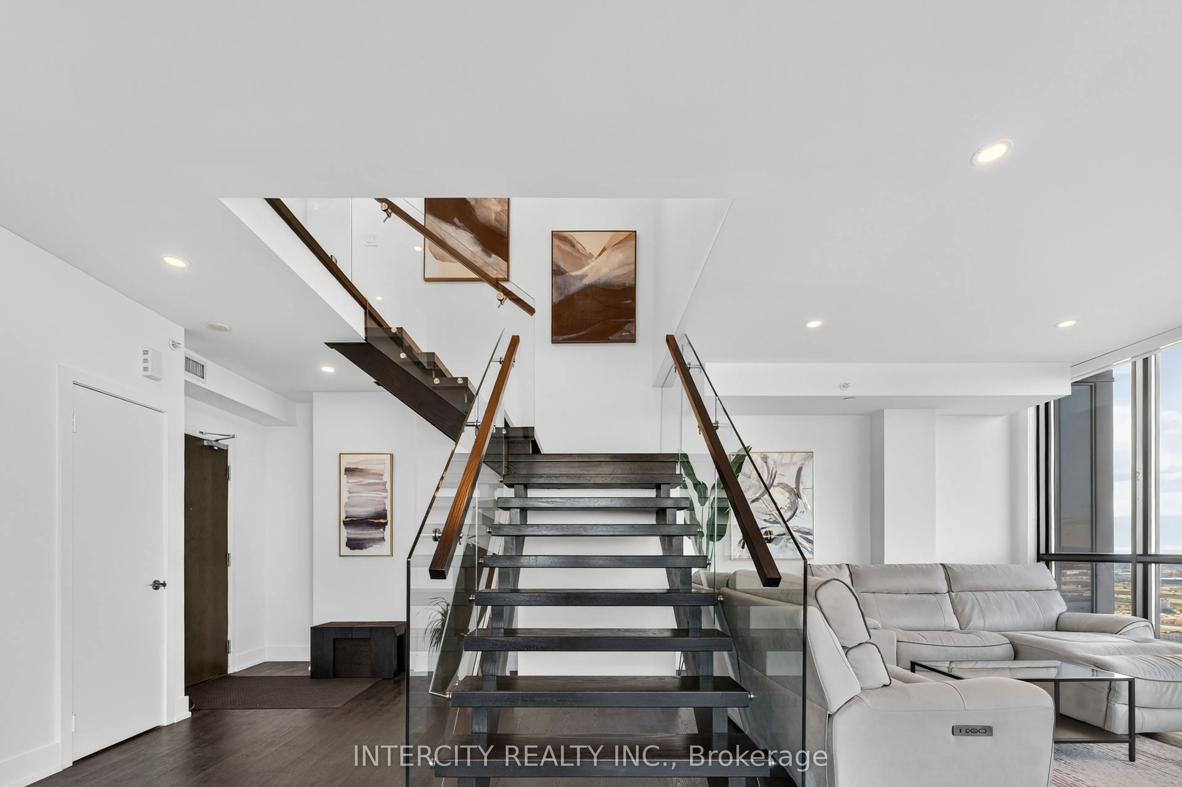 2910 Highway 7 Road, #Ph05