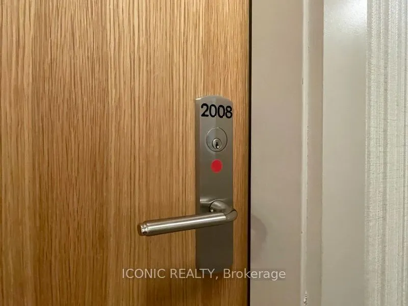 8960 Jane Street, #2008