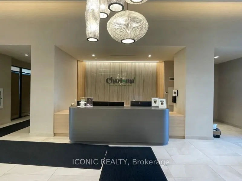 8960 Jane Street, #2008