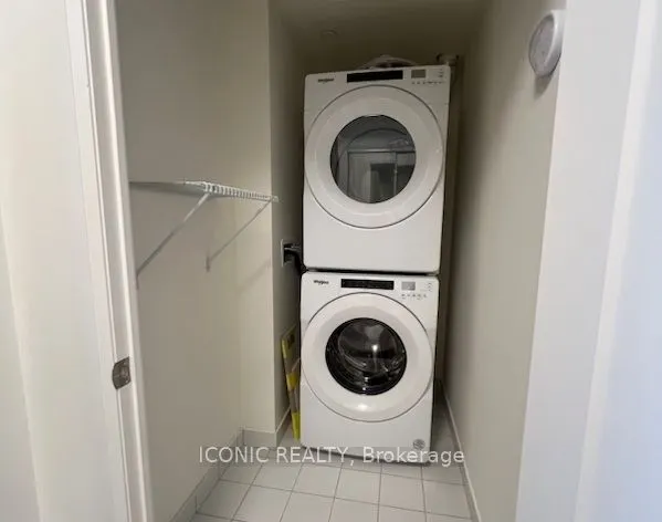 8960 Jane Street, #2008