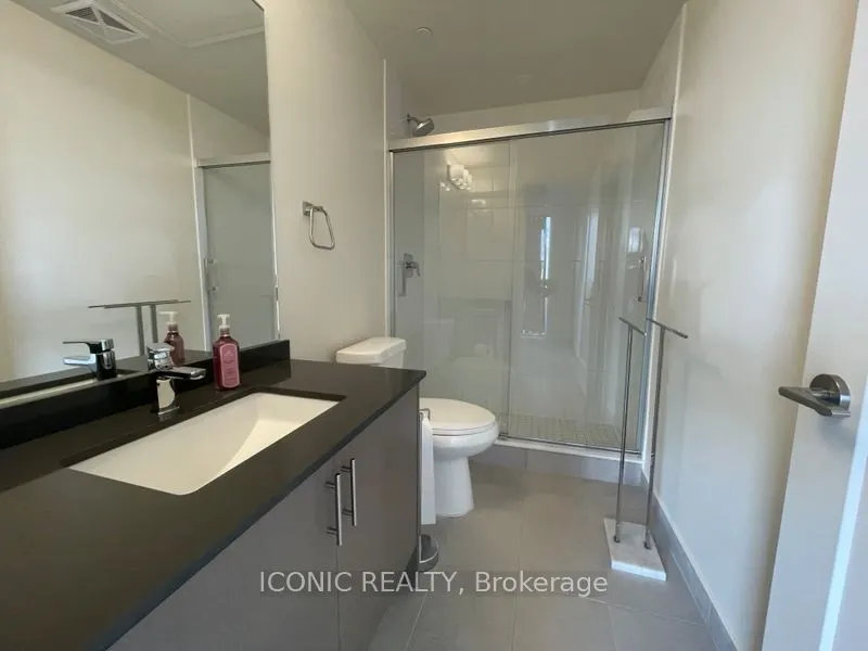 8960 Jane Street, #2008