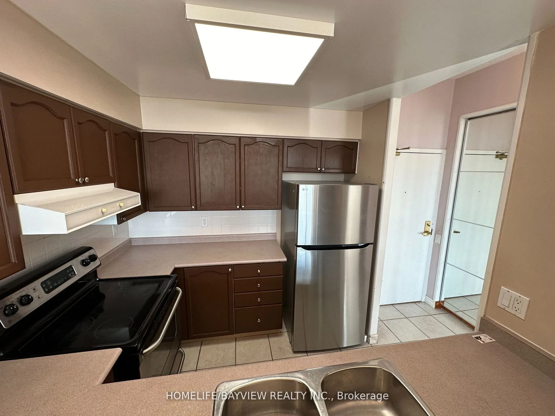 5 Emerald Lane, #Ph107