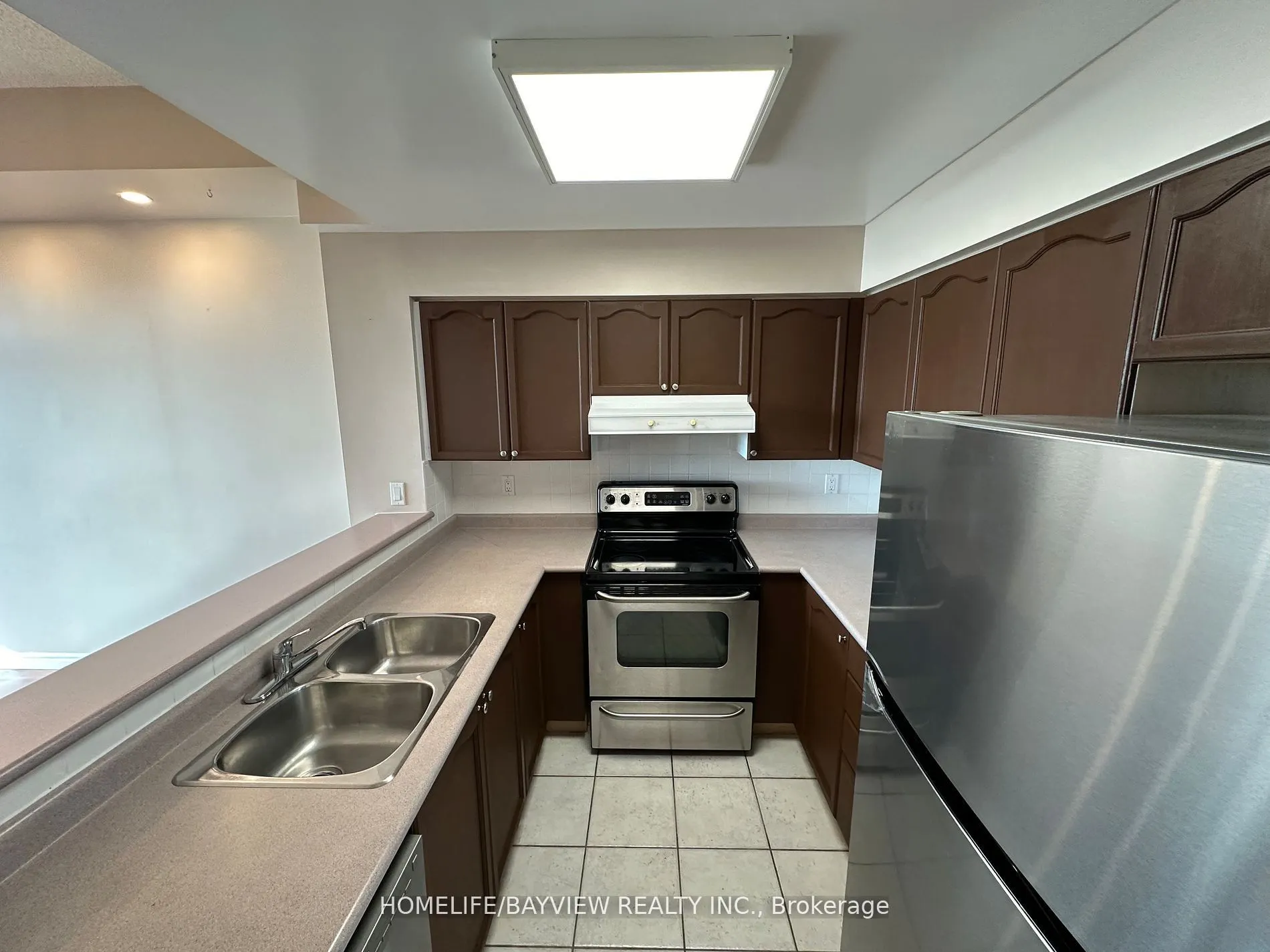 5 Emerald Lane, #Ph107