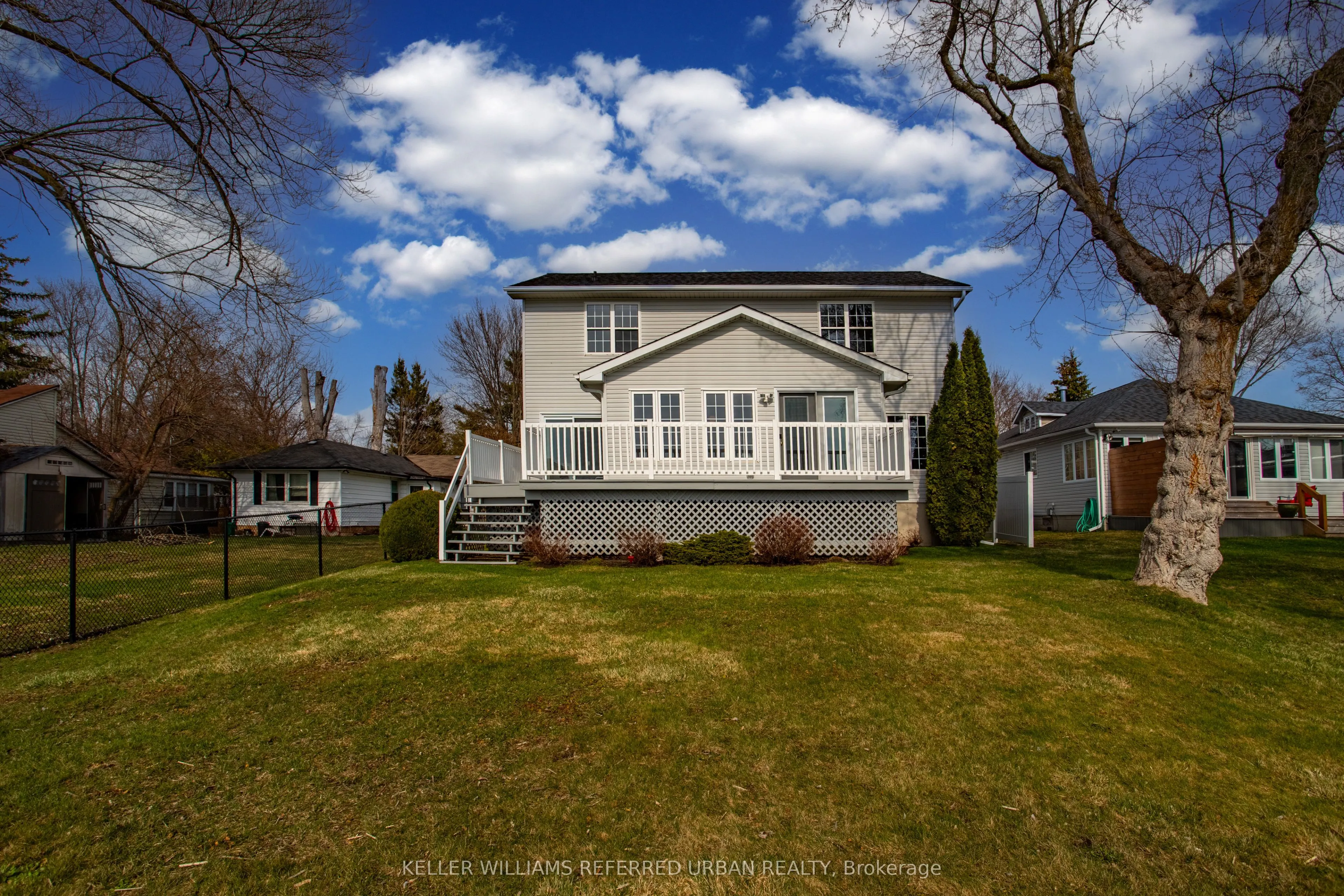 259 Pleasant Boulevard