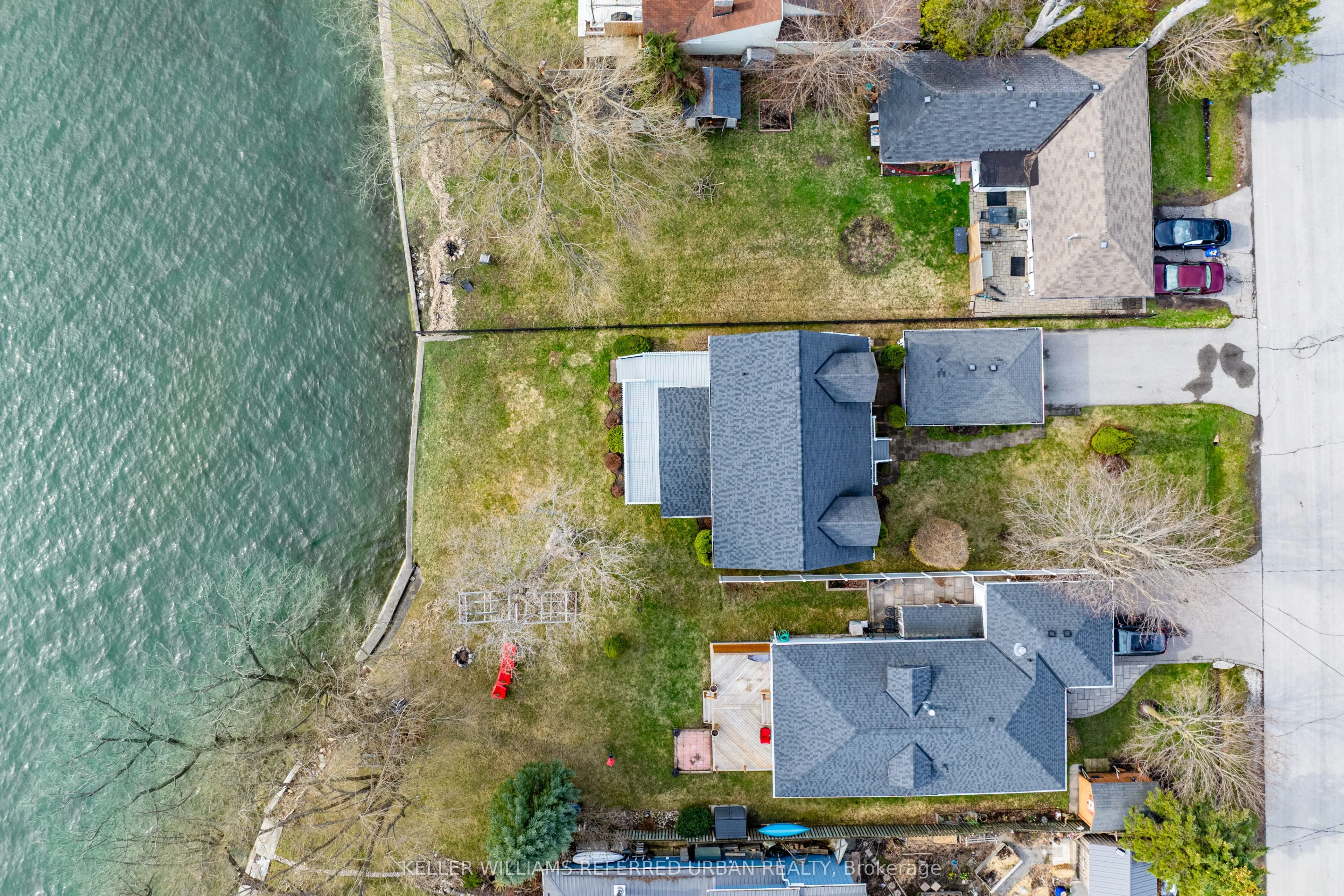 259 Pleasant Boulevard