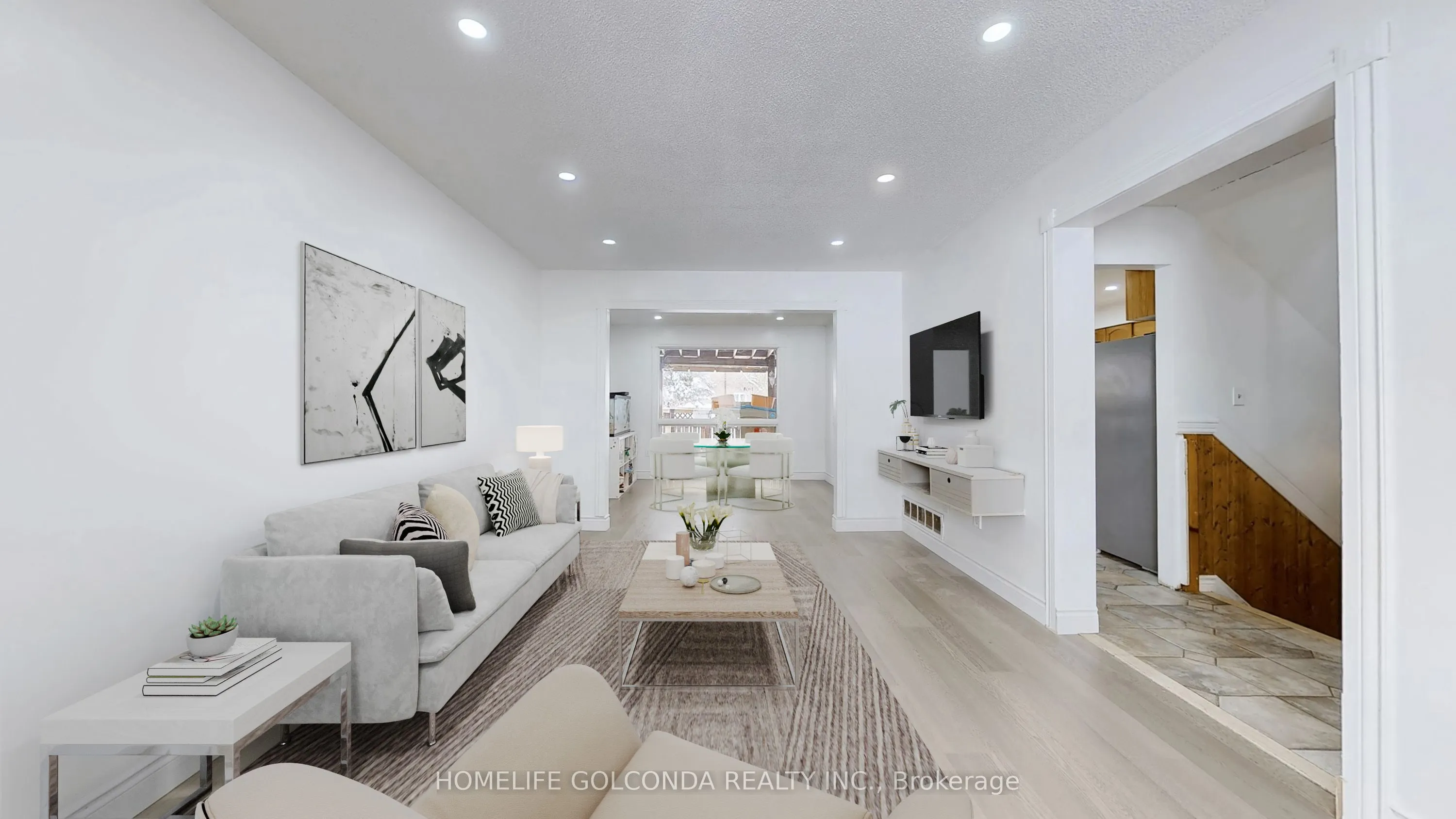 129 Kerr Boulevard S