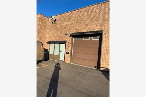 305 Industrial Parkway S, #22