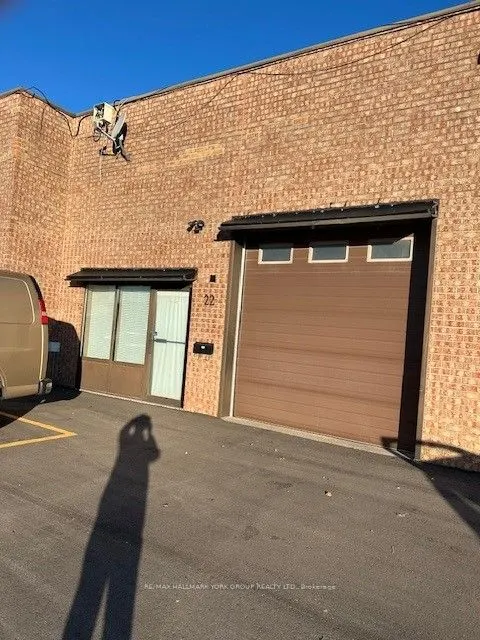 305 Industrial Parkway S, #22