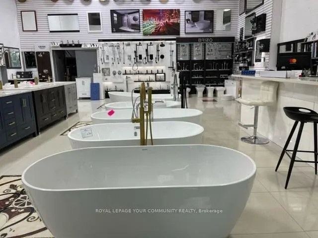 9120 Leslie Street, #5