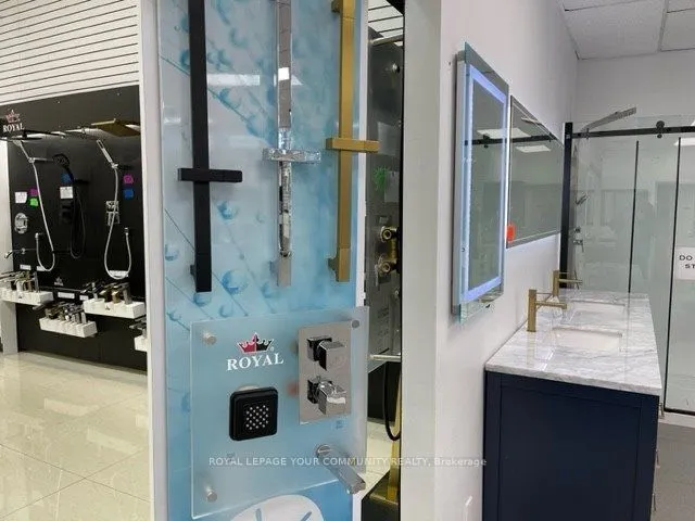 9120 Leslie Street, #5