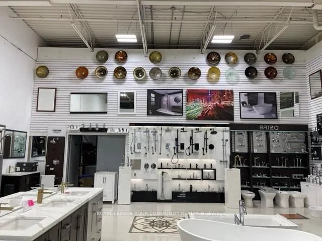 9120 Leslie Street, #5