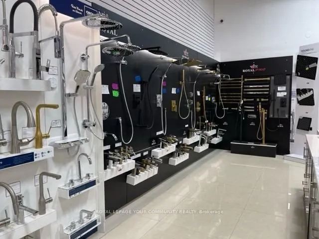 9120 Leslie Street, #5